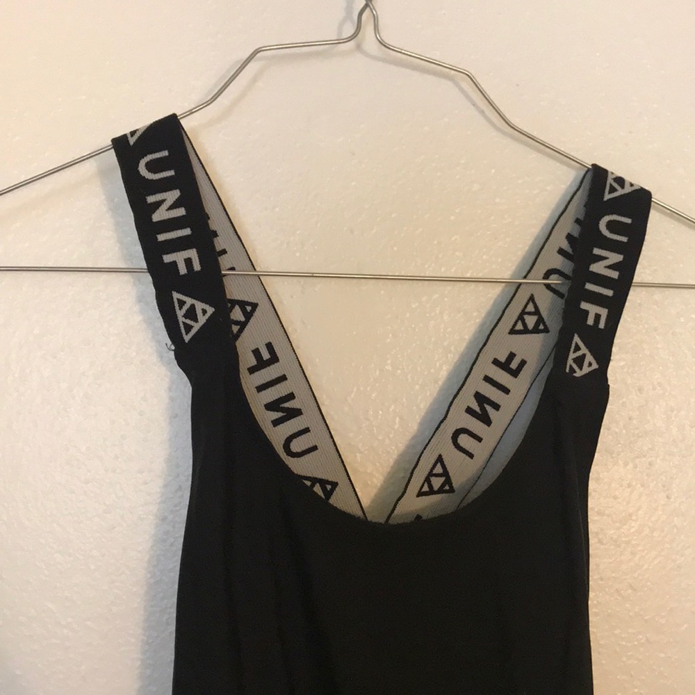 UNIF ONE PIECE